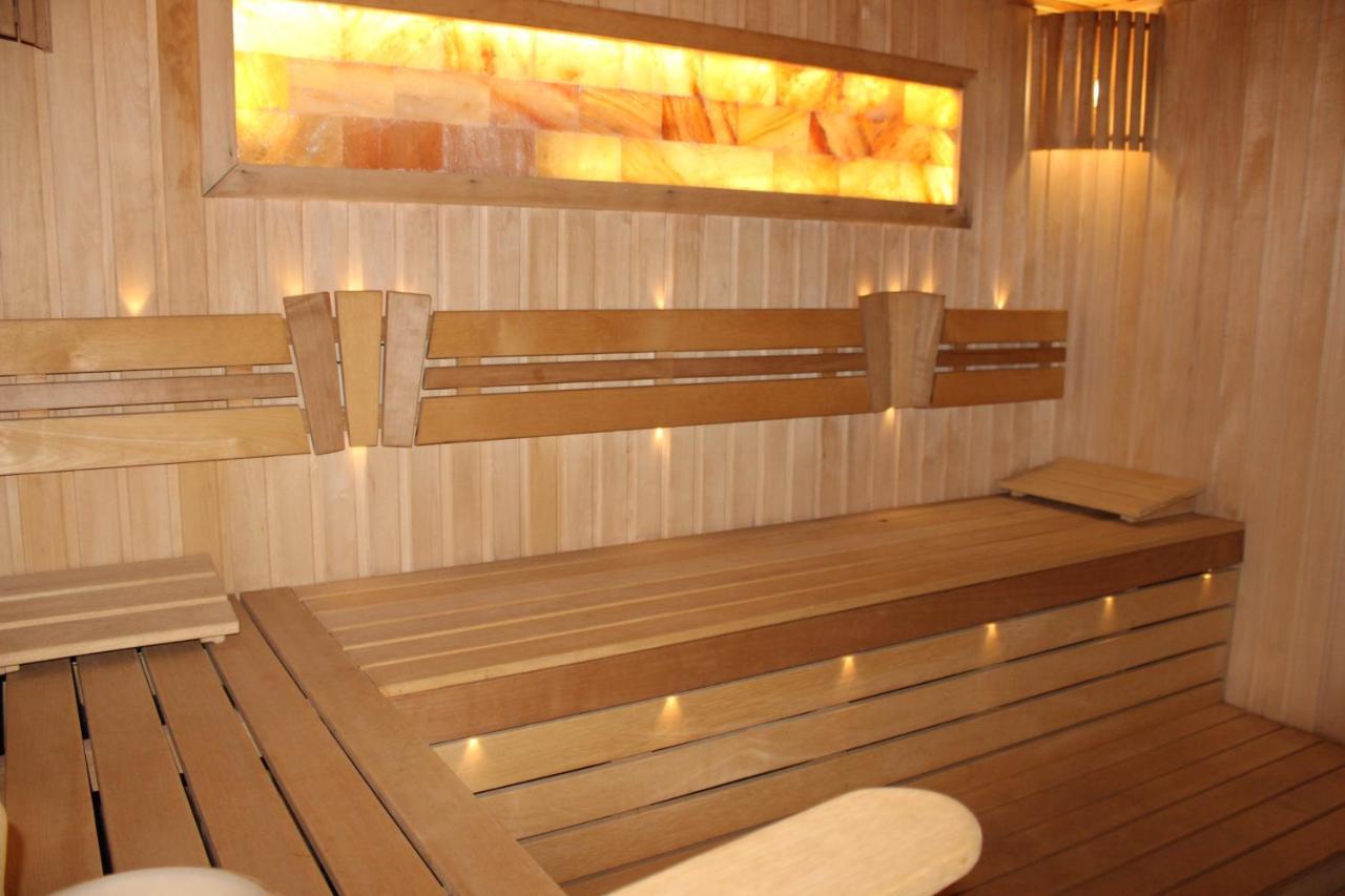 Vintage Boutique Hotel Astana Ngoại thất bức ảnh